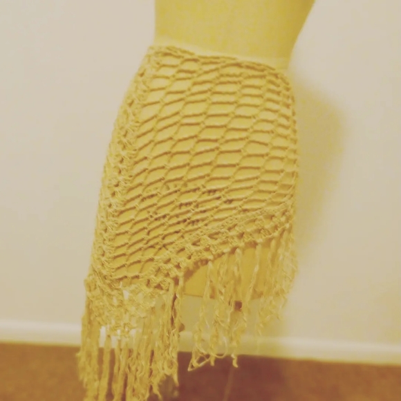 Handmade Crochet Wrap 3-way - Picture 2 of 3
